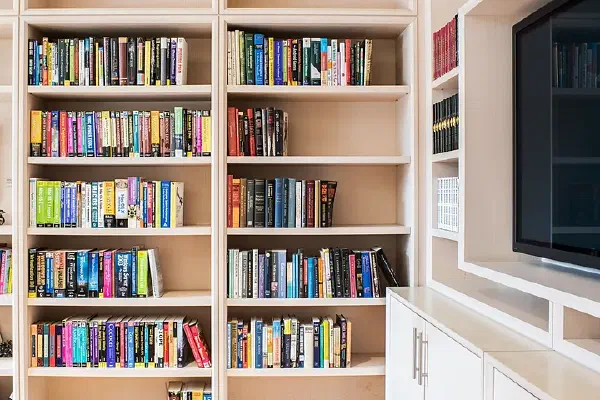 Top 15 Books in the Andreessen Horowitz Library