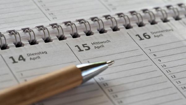 Reliable Agents Need Contracts, Not Better Prompts